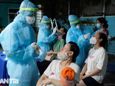 Chùm ca bệnh vừa được phát hiện liên quan đến ổ dịch tại điểm nhóm Hội thánh truyền giáo Phục Hưng (Ảnh: Phạm Nguyễn).