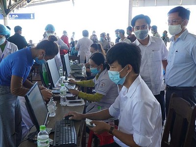 Tại chốt kiểm soát y tế tại địa bàn huyện Phú Lộc, tỉnh Thừa Thiên Huế.
