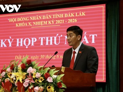 Ông Y Vinh Tơr – Uỷ viên dự khuyết trung ương Đảng, Chủ tịch HĐND tỉnh Đắk Lắk khoá X, nhiệm kỳ 2021-2026.