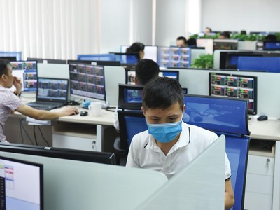 Rủi ro đầu tư chứng quyền