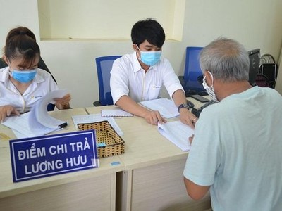 Gộp lương hưu, trợ cấp bảo hiểm xã hội tháng 9 và 10 vào cùng một kỳ chi trả