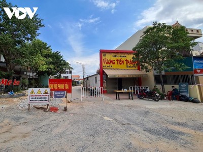 Tỉnh Quảng Bình thực hiện giãn cách xã hội theo Chỉ thị 16 của Thủ tướng Chính phủ toàn bộ thành phố Đồng Hới và huyện Bố Trạch.