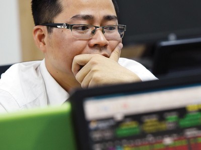 8 tháng đầu năm 2021, khối lượng trái phiếu doanh nghiệp không có tài sản bảo đảm chiếm 51% tổng khối lượng phát hành .