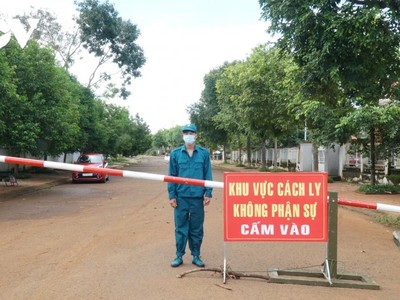 Khu vực cách ly tập trung tại Trung tâm y tế cũ của huyện Cư Kuin.