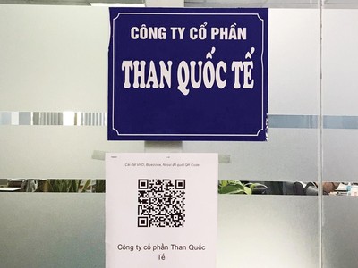 Than Quốc Tế đăng ký địa chỉ tầng 3, Tòa nhà Grand Building, số 30-32 Hòa Mã, phường Phạm Đình Hổ, quận Hai Bà Trưng, Hà Nội, nhưng khi phóng viên đến nơi thì được chỉ lên tầng 6 của tòa nhà.