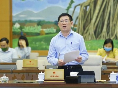 Bộ trưởng Bộ Tài chính Hồ Đức Phớc làm Tổ trưởng thường trực cảu Tổ công tác đặc biệt của Bộ Tài chính tháo gỡ khó khăn cho doanh nghiệp và người dân bị ảnh hưởng bởi dịch COVID-19. (Ảnh: Doãn Tấn/TTXVN).