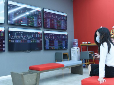 Cổ phiếu bất động sản là tâm điểm của thị trường chứng khoán tuần qua.