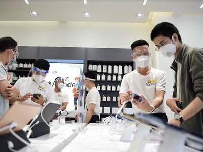 Thế Giới Di Động giao 15.000 máy iPhone 13 trong đợt đầu.