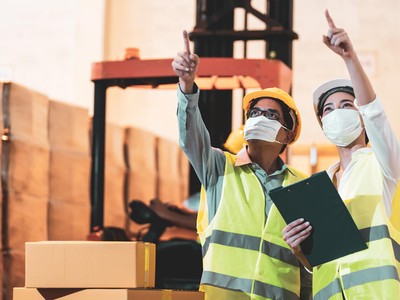 Chương trình kích cầu sẽ tập trung vào việc phục hồi doanh nghiệp, kích cầu hạ tầng...