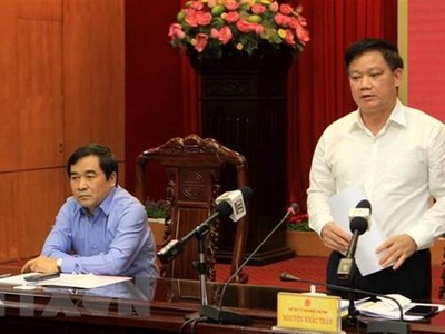 Chủ tịch UBND tỉnh, Trưởng Ban Chỉ đạo phòng, chống dịch COVID-19 tỉnh Thái Bình Nguyễn Khắc Thận phát biểu tại cuộc họp. (Ảnh: Thế Duyệt/TTXVN).