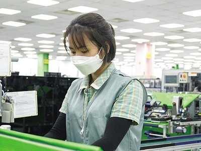 Các hoạt động sản xuất - kinh doanh tại Việt Nam được nhận định sẽ “bình thường hóa” hơn nữa trong năm 2022.