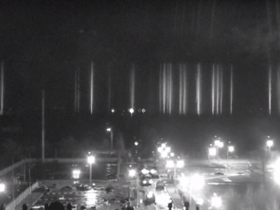 Cháy tại nhà máy điện hạt nhân Zaporizhzhia. Ảnh: Ukrinform.