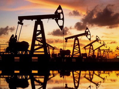 Cuộc chiến năng lượng thêm gay cấn