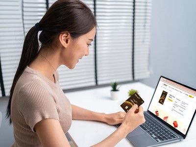 Thẻ tín dụng HDBank Vietjet Platinum: Du lịch sành điệu, chi tiêu siêu hời