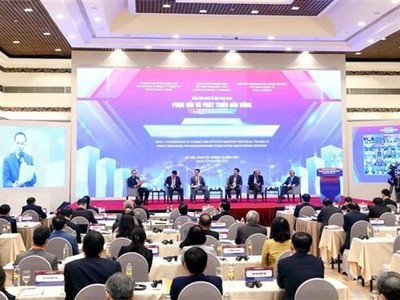 Quang cảnh Diễn đàn kinh tế Việt Nam 2021, tại Hà Nội chiều 5/12. (Ảnh: Phạm Kiên/TTXVN).