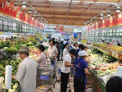 Bộ trưởng Công thương yêu cầu đảm bảo cân đối cung cầu, ổn định thị trường hàng hóa thiết yếu.