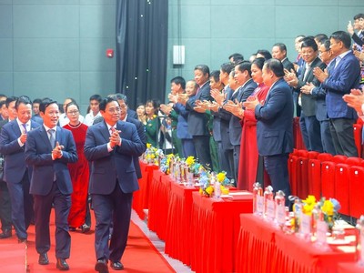 Thủ tướng Phạm Minh Chính: Cần xử lý cái sai để bảo vệ những người làm đúng