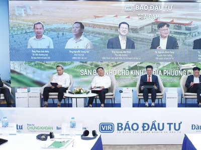 Tọa đàm “Sân bay nhỏ cho kinh tế địa phương cất cánh” do Báo Đầu tư tổ chức ngày 11/10/2022 có sự tham gia của nhiều chuyên gia trong nước và nước ngoài.
