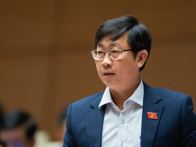 Đại biểu Nguyễn Hữu Thông, Phó trưởng đoàn đại biểu chuyên trách tỉnh Bình Thuận.