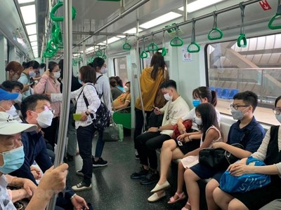 Đường sắt Cát Linh-Hà Đông đã vận chuyển gần 7,2 triệu lượt hành khách. (Ảnh: CTV/Vietnam+)