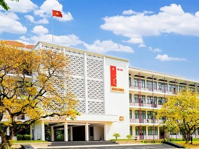 Đại học Bách khoa Hà Nội.