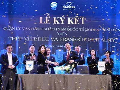 Sáng 3/12, Công ty cổ phần Thép Việt Đức (Thép Việt Đức) tổ chức lễ ký kết quản lý vận hành khách sạn quốc tế Modena Vĩnh Yên với Fraser Hospitality..