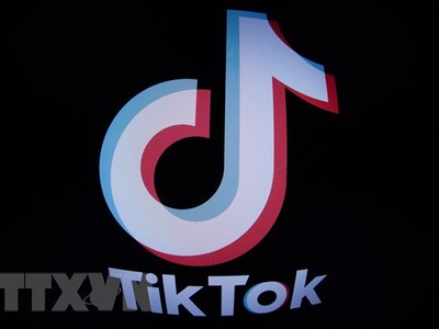 Biểu tượng mạng xã hội TikTok. (Ảnh: AFP/TTXVN)