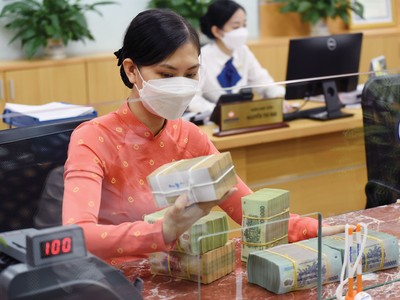 Lãi suất huy động đã giảm, song đạt được mục tiêu lợi nhuận trong bối cảnh hiện nay cũng không dễ dàng.