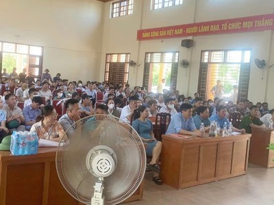 Nghệ An: Xử lý vụ em trai lãnh đạo huyện trúng đấu giá 23/56 lô đất