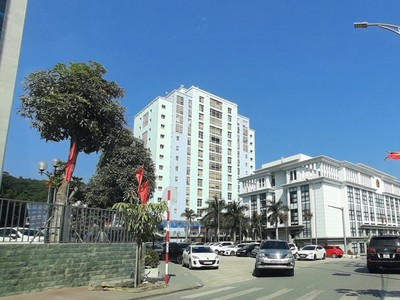 Một góc khu các cơ quan nhà nước tỉnh Quảng Ninh tại TP. Hạ Long. Ảnh: Thanh Tân.