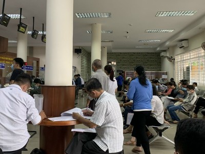 TP.HCM cho hay, có nhiều công chức phường, xã nghỉ việc vì quá tải.