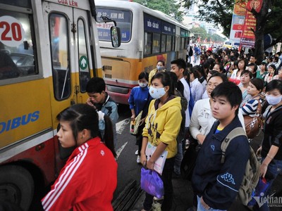 Sở GTVT Hà Nội đề xuất tăng giá vé xe buýt từ 1/1/2024 (Ảnh: N. Huyền).