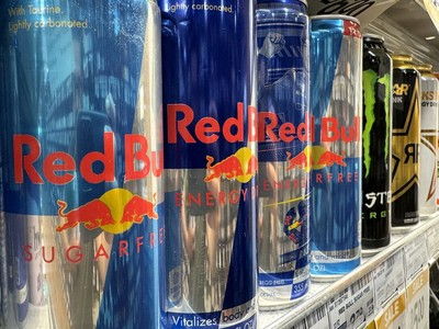Các tỷ phú sở hữu Red Bull nhận khoản chi trả cổ tức thấp nhất kể từ năm 2019
