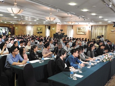 Chứng khoán Phú Hưng - Nỗ lực vì sự thành công của nhà đầu tư