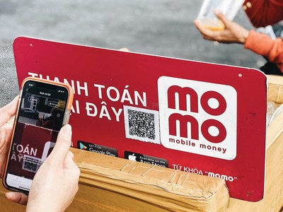 Nhiều người bán hàng nhỏ lẻ đã sử dụng MoMo trong hoạt động thanh toán hàng ngày.