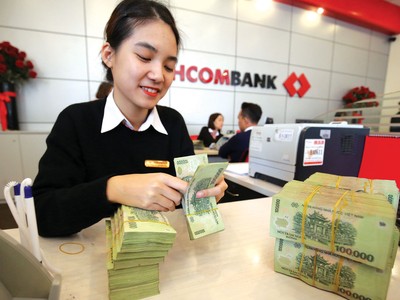 Dù đạt lợi nhuận cao năm 2018, nhưng Techcombank không trả cồ tức, mà giữ lại toàn bộ để tăng vốn