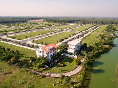 Địa ốc 7 ngày: Cơn sốt đất cuối năm