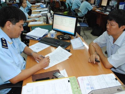 Tổng cục Hải quan trả lời về việc xếp ngạch, bậc đối với sỹ quan chuyển ngành hải quan