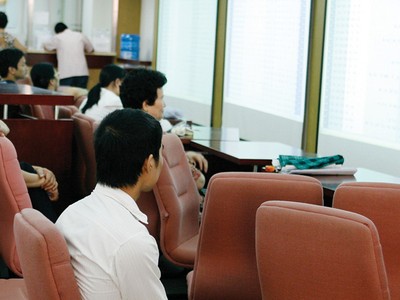 Sóng tăng có còn tiếp diễn?