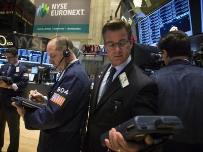 Dow Jones có tuần tăng mạnh nhất hơn 4 tháng - Ảnh: Reuters