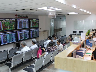 VPBS nhận giải thưởng “Dịch vụ Ngân hàng Đầu tư tốt nhất Việt Nam 2015”