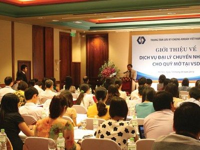 Một buổi giới thiệu nghiệp vụ mới tại VSD