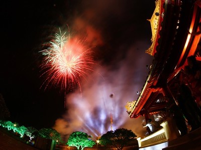  Bầu trời Huế rực sáng pháo hoa đêm khai mạc Festival