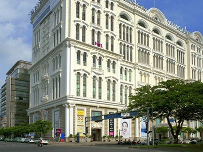Parkson Pragon đóng cửa sau 5 năm hoạt động