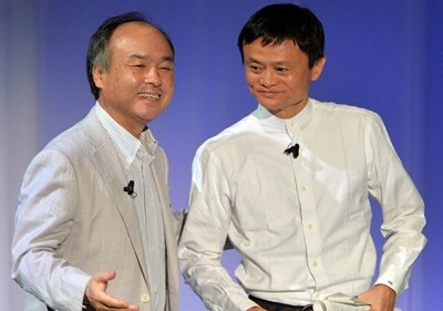 Chủ tịch Softbank - Masayoshi Son (trái) và Chủ tịch Alibaba - Jack Ma. Ảnh: Forbes