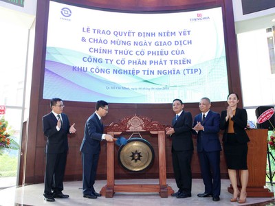 TIP chính thức chào sàn HOSE