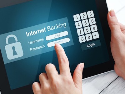 Đánh cắp mã xác thực OTP có thể là một trong những cách đểđánh cắp tiền trong giao dịch ngân hàng.