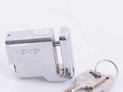 Việt Tiệp gặp khó vì khóa thế hệ mới