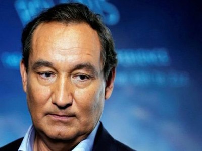 CEO Munoz sẽ không từ chức sau khủng hoảng truyền thông của United Airlines. Ảnh: BBC