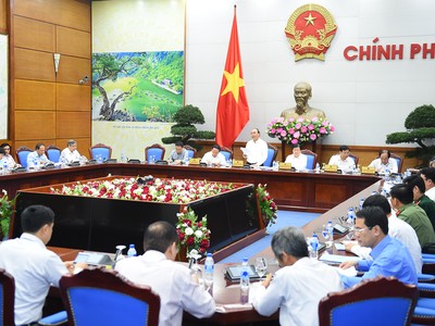 
Thủ tướng Nguyễn Xuân phúc chủ trì cuộc họp lần thứ 8 củaỦy ban Quốc gia về biến đổi khí hậu. Ảnh: VGP/Quang Hiếu